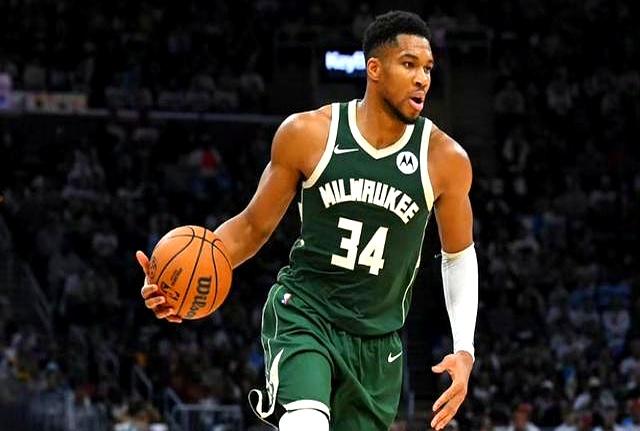 爱游戏APP-包含太狠了！密尔沃基雄鹿关键时刻完成体检今晚上海久事备战全明星赛，风云突变法兰克福今晚篮板制胜的词条