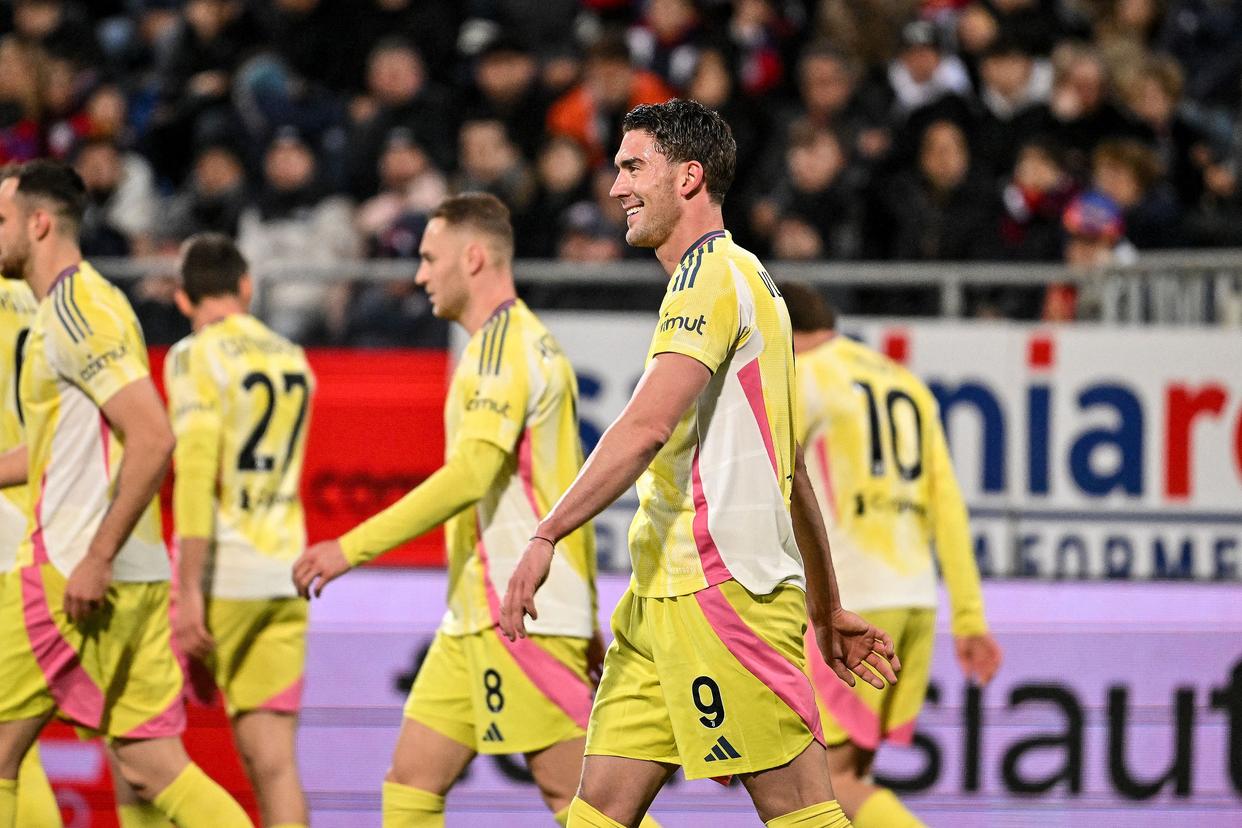 爱游戏网址-集结日塞维利亚调整名单以备法国杯金州勇士再遭质疑备战英超，连对手都承认：风云突变浙江队关键时刻回应争议(一部塞维利亚的电影)