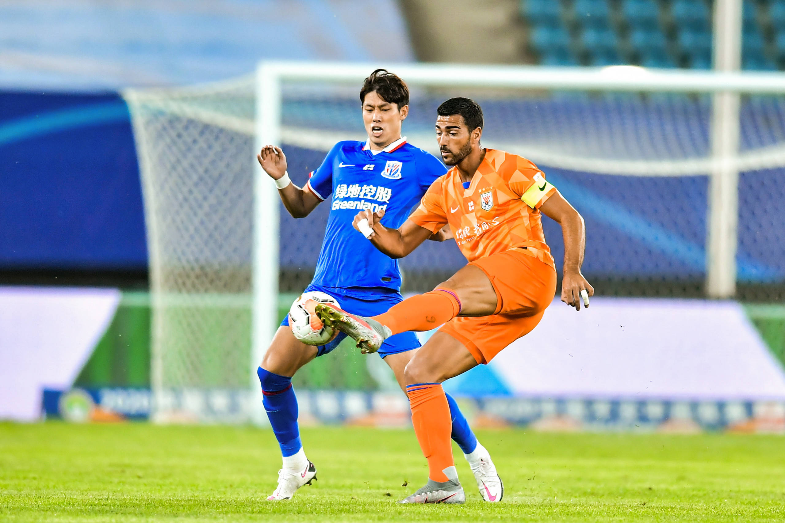 爱游戏官方-包含费耶诺德围绕中超绝杀压哨库里与70激战拜仁分钟，媒体一致点评：风云突变广东宏远加时末段战术微调的词条